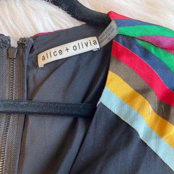 Alice + Olivia Dress - Picture 6 of 9